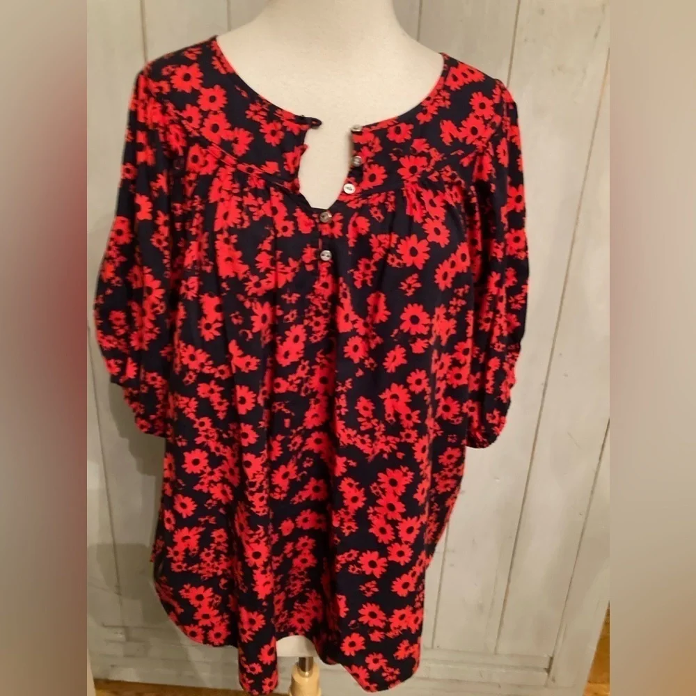Loft‎ Women's Size Large Floral Red & Blue 3 Button Puff Sleeve Blouse Top